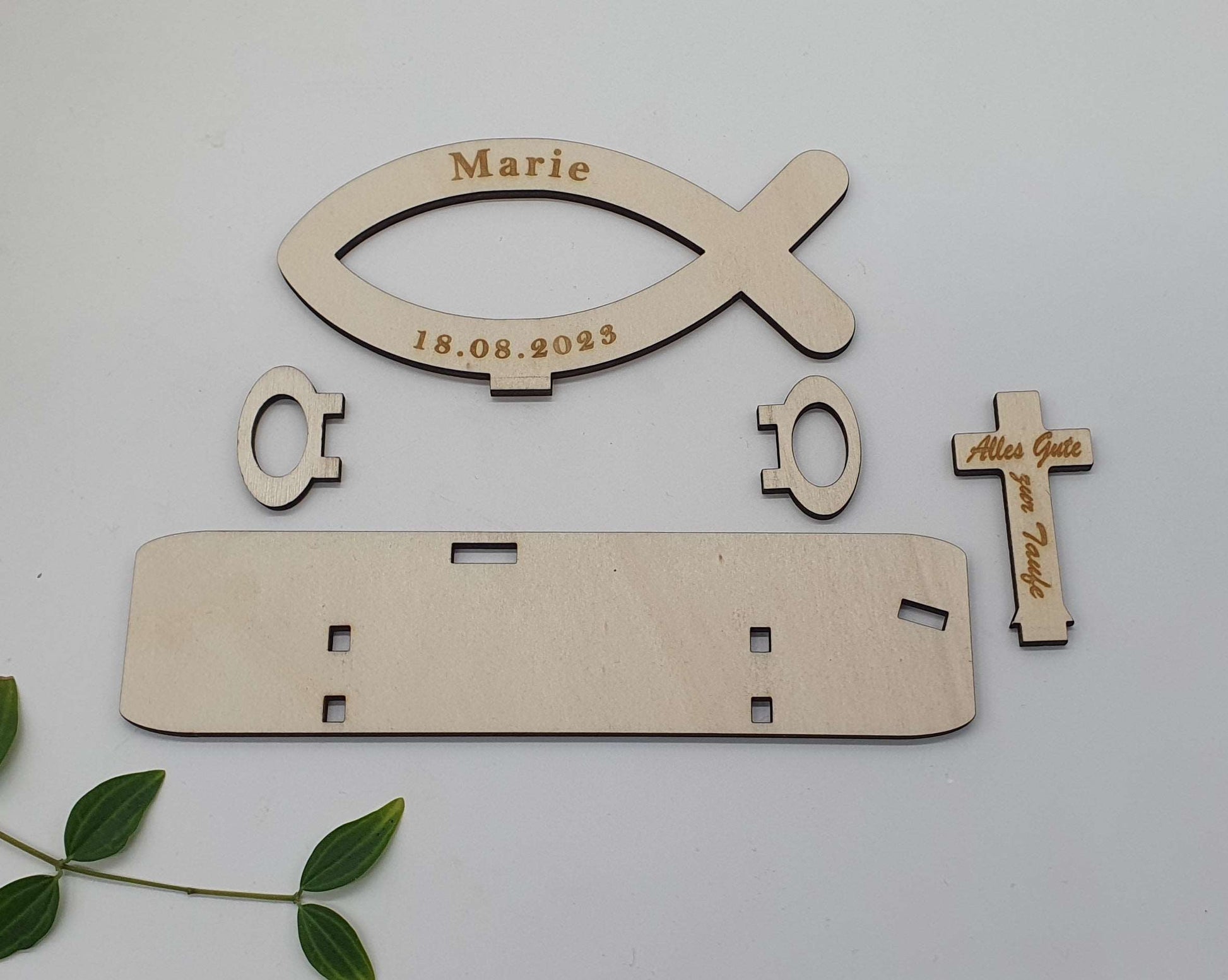 Fisch mit Kreuz - Personalisierbar