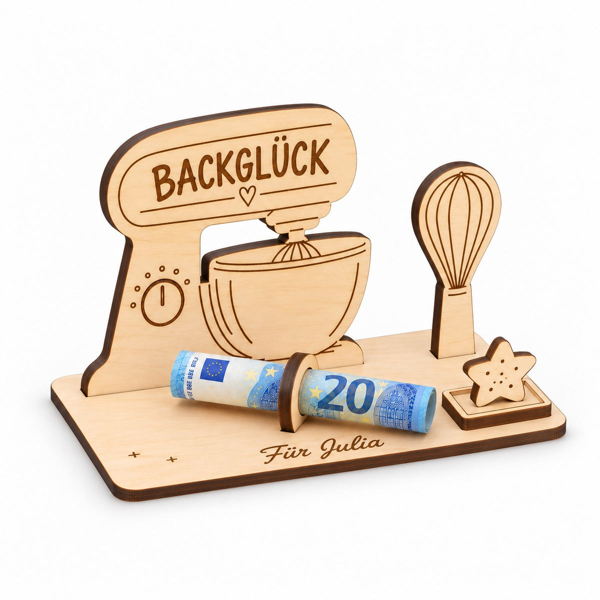 Backglück Geldgeschenk mit Schneebesen, Backblech und gerolltem Geldschein, Ansicht von links
