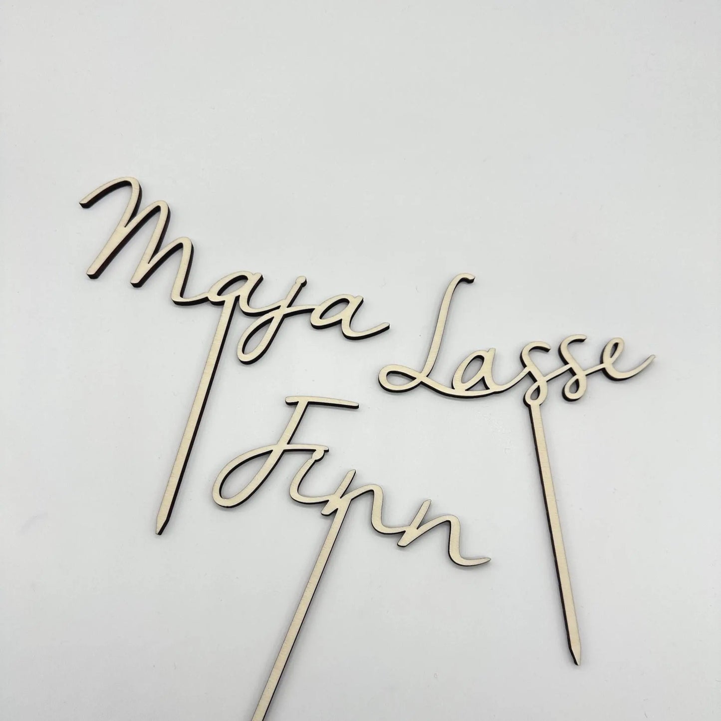 Cake Topper mit Namen KreativoBasteln
