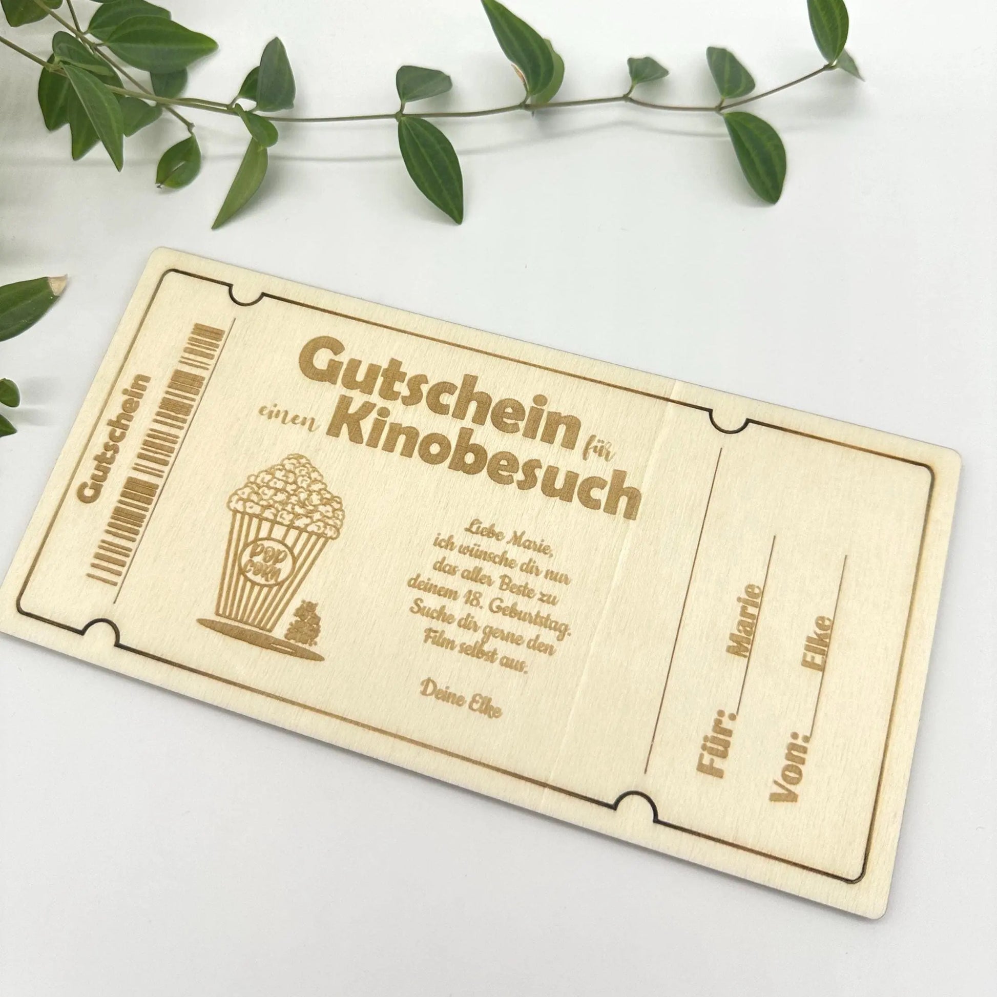 Holzgutschein für einen Kinobesuch KreativoBasteln