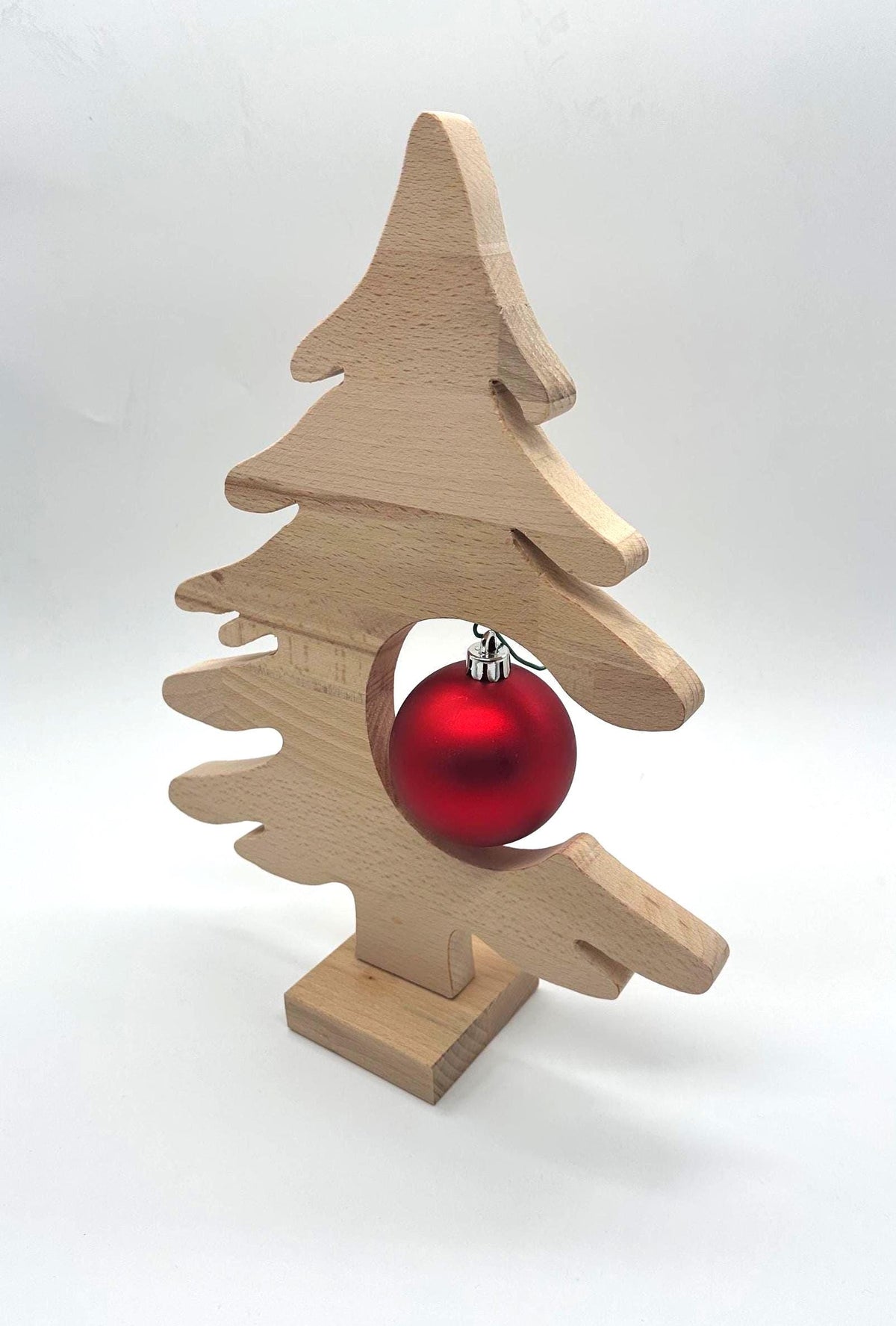Tannenbaum aus Buchenholz