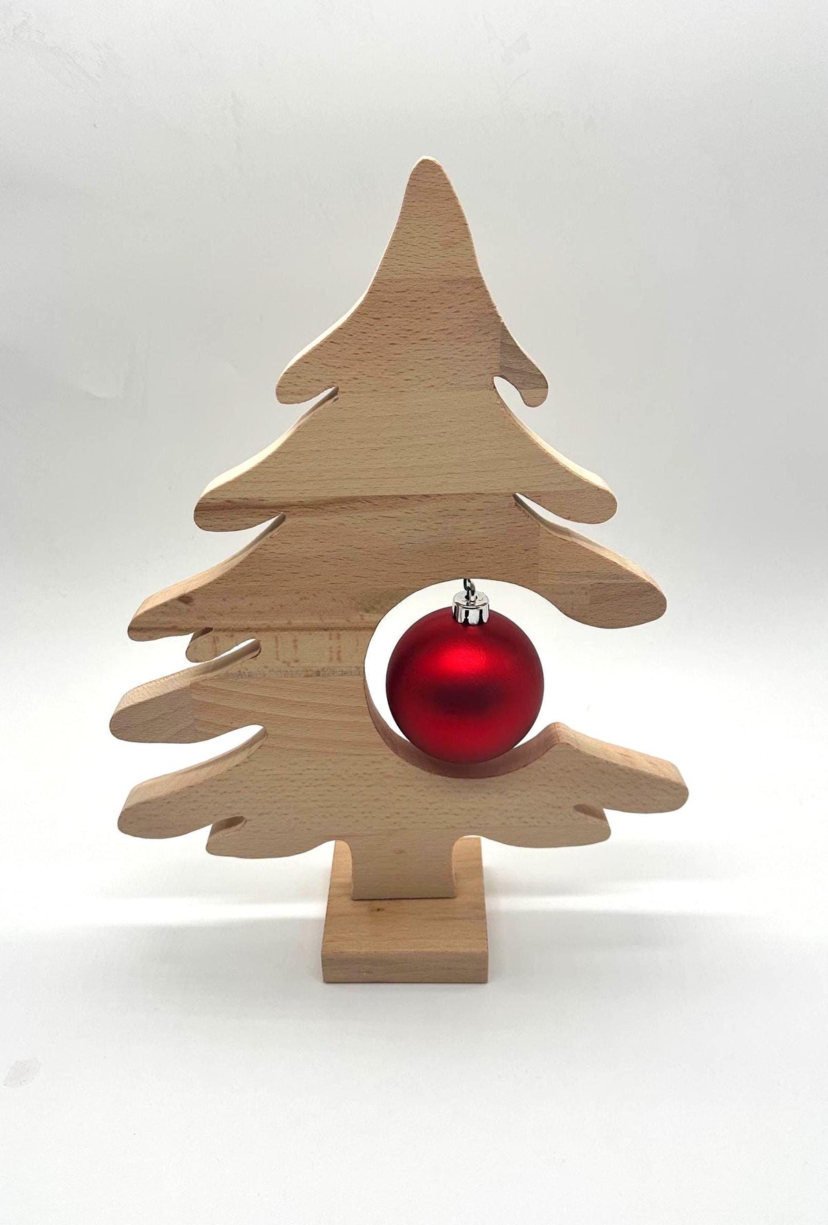Tannenbaum aus Buchenholz