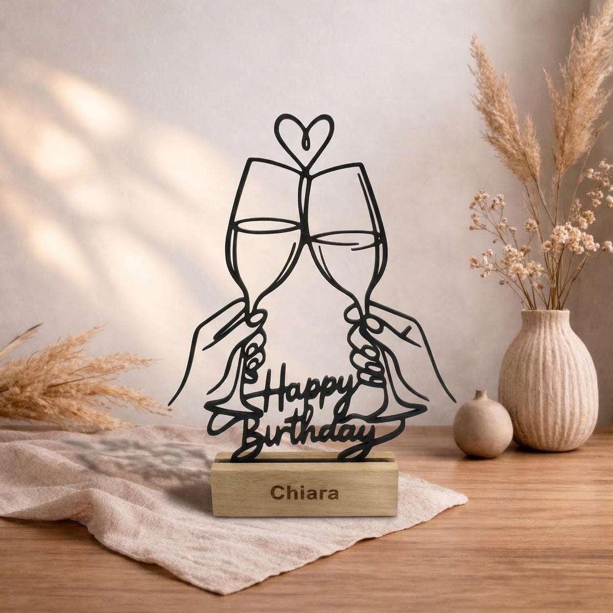 Line Art „Happy Birthday“ mit Gravur
