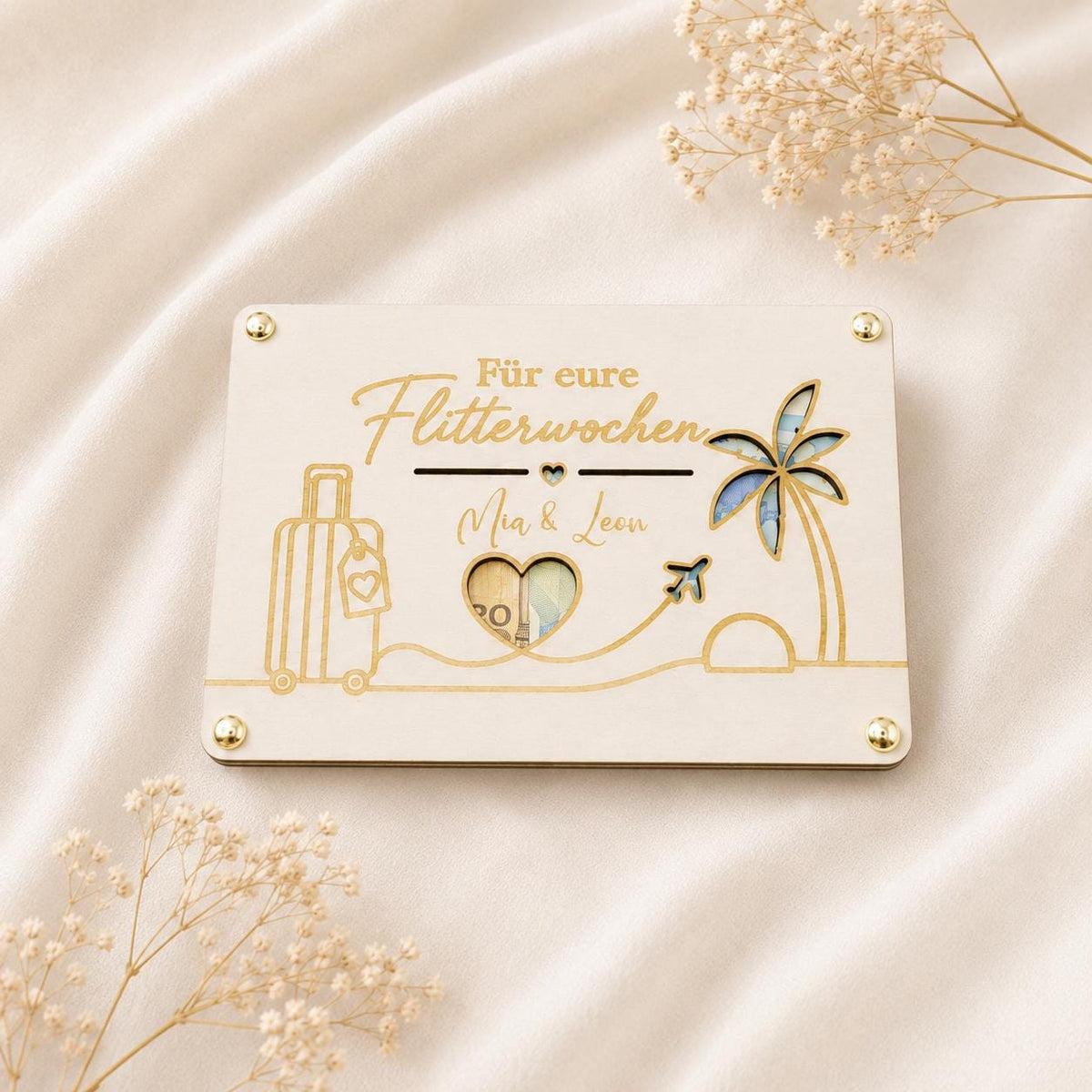 Geldgeschenk Hochzeit aus Holz mit Motiv Für eure gemeinsame Zukunft, Haus, Schlüssel und Namen Mia und Leon